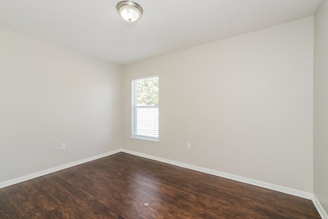 Building Photo - 1236 Apopka Ln