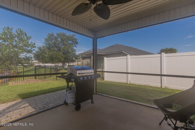 Building Photo - 15816 Twin Creek Dr