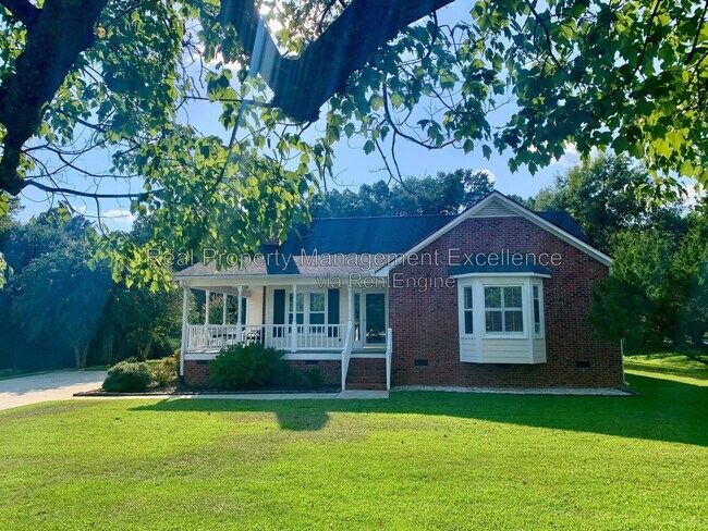 Building Photo - 5900 Swales Way
