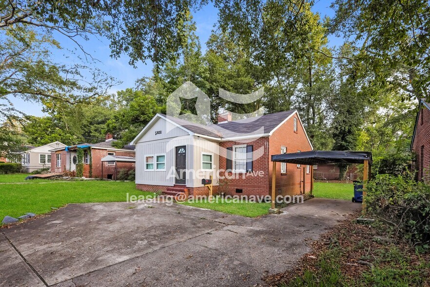 Building Photo - 2831 E Wynnton Ln