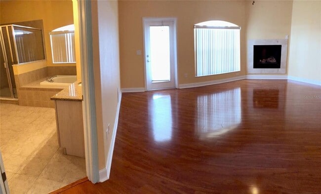 Building Photo - 6517 Channelside Dr