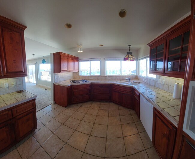 Building Photo - THOSE MORRO BAY VIEWS! Bright and Airy 2 b...