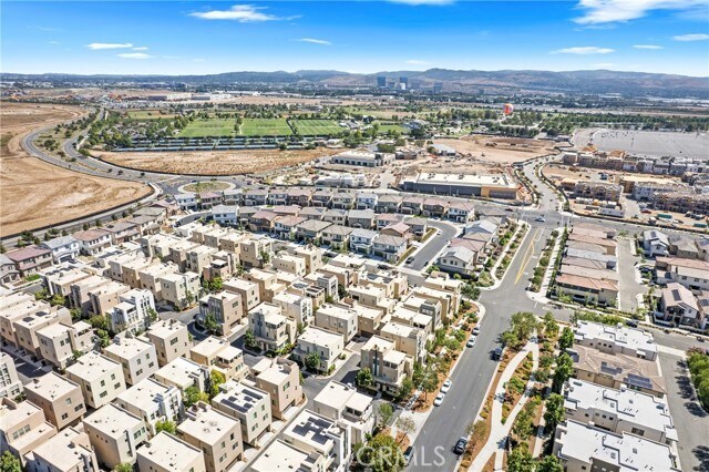 Building Photo - 291 Carmine
