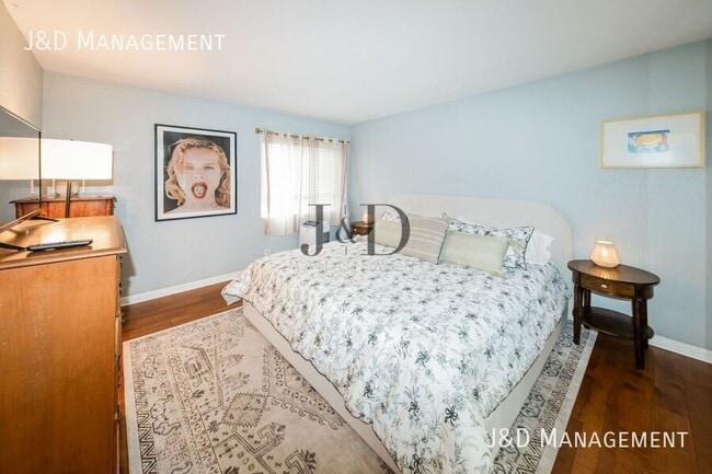 Building Photo - 3972 Jackdaw St