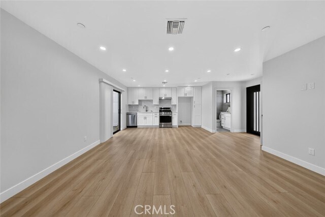 Building Photo - 12943 W Kilikia Dr