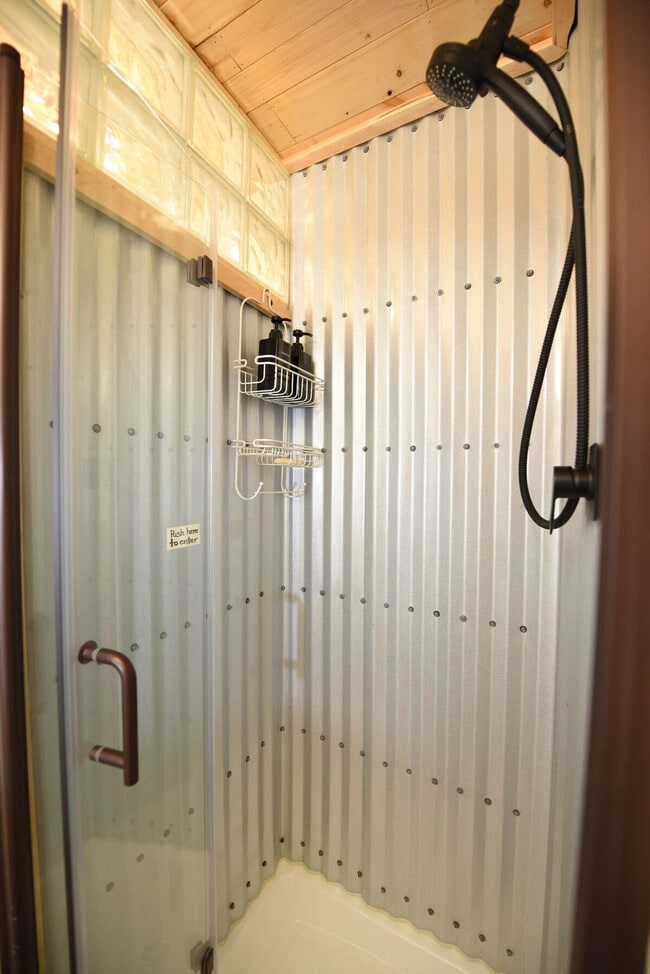 Building Photo - 759 MT-2