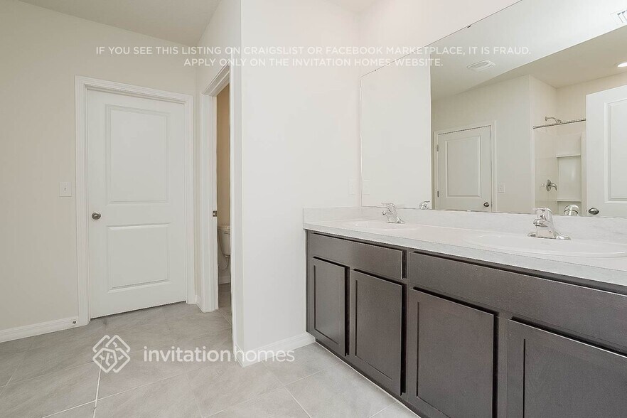Building Photo - 7735 Cypress Walk Dr