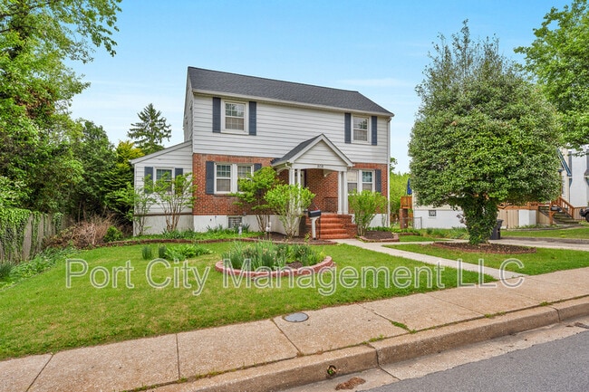 Building Photo - 808 S Beechfield Ave