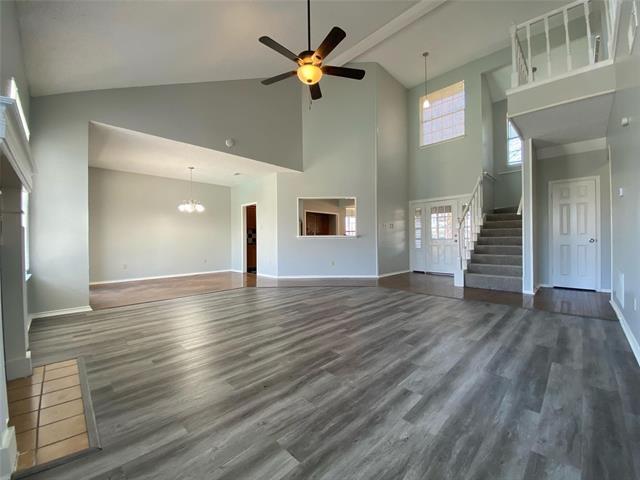 Building Photo - 2313 Roanoke Cir