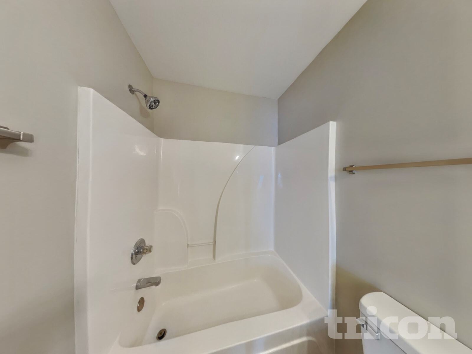 Building Photo - 1889 Olive Cir