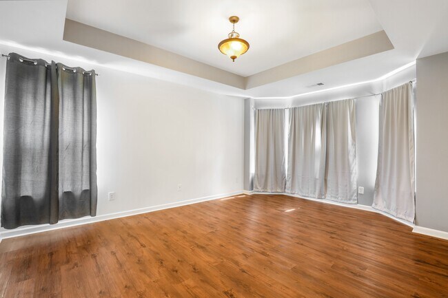 Building Photo - 4208 Longfellow Dr