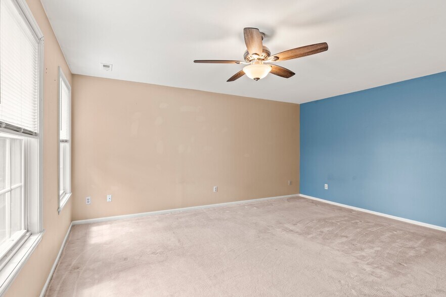 Building Photo - 759 Westfield Dr