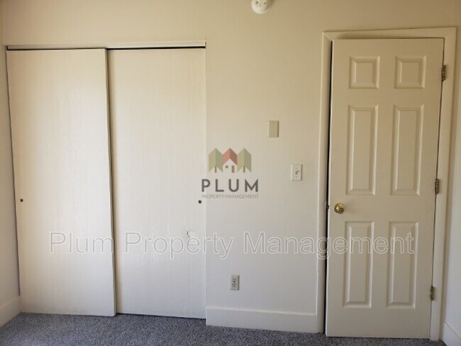 Building Photo - 5602 Bridger Ct