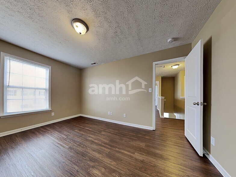 Building Photo - 1621 Wagner Dr