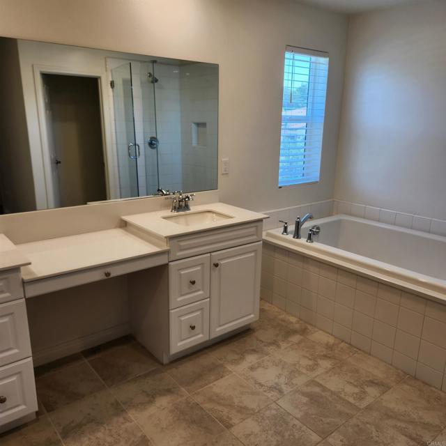 Building Photo - 2545 Blackbird Glen