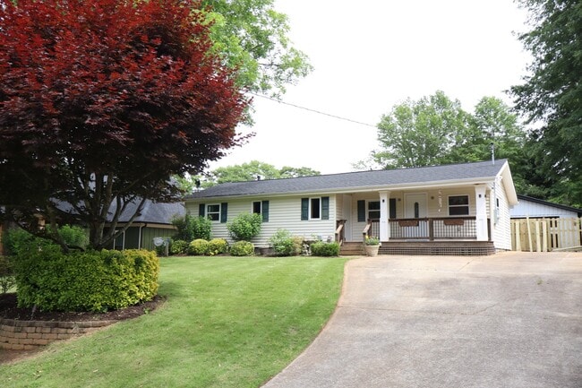 Building Photo - 3432 Gilleland Cir