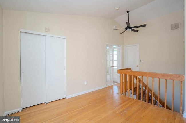 Building Photo - 6202 Cedar Ct