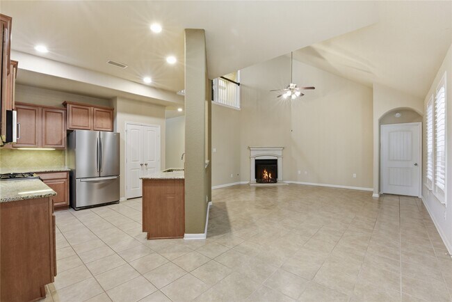 Building Photo - 114 Forest Elk Pl