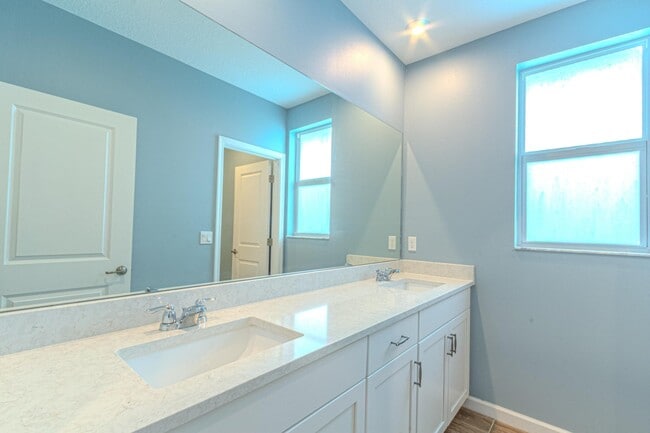 Building Photo - 10696 SW Estella Ln