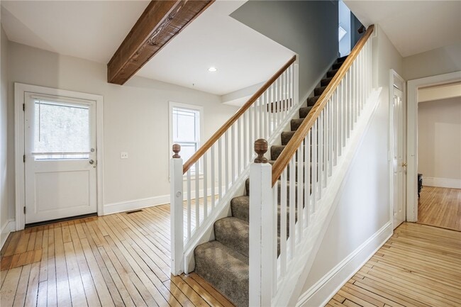 Building Photo - 1874 Blossom Rd