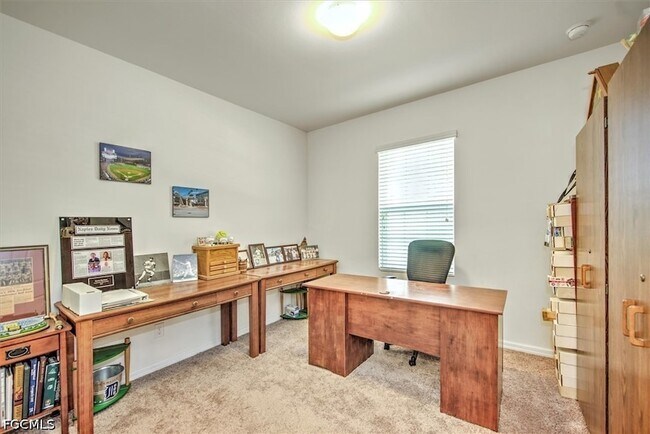 Building Photo - 3200 Birch Tree Ln