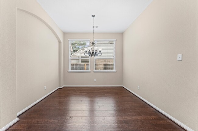 Building Photo - 38 Tallgrass Way