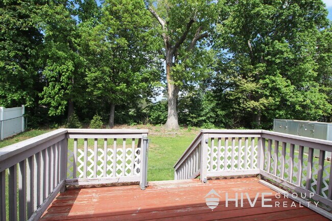 Building Photo - Charming Elkton Home with Space, Style, and a Prime Location!
