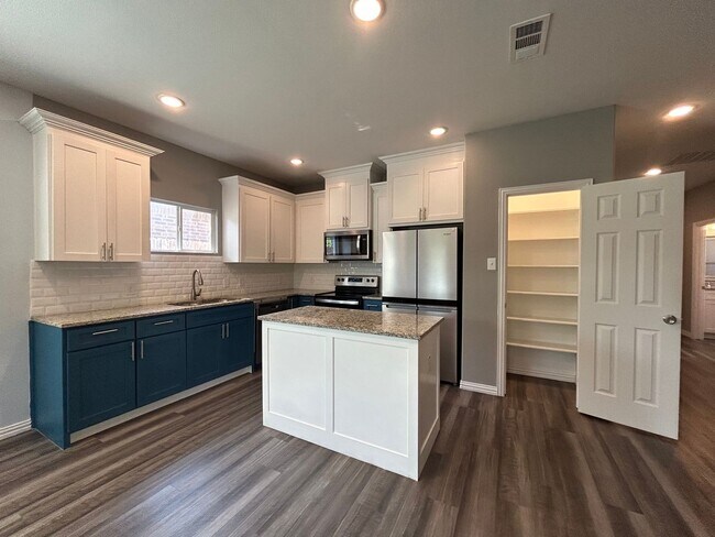 Building Photo - "Fort Worth Texas Homes for Rent"