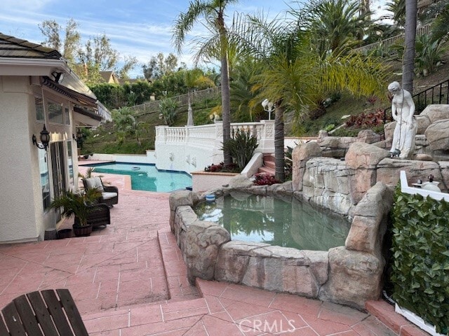 Building Photo - 141 S Peralta Hills Dr