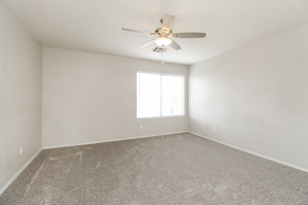 Building Photo - 11024 W Frier Dr