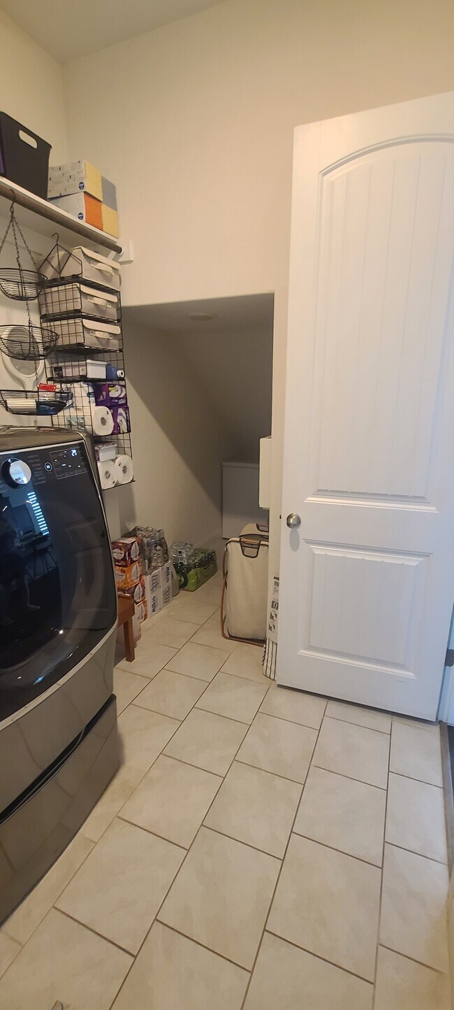 Building Photo - 5801 Antioch Cv