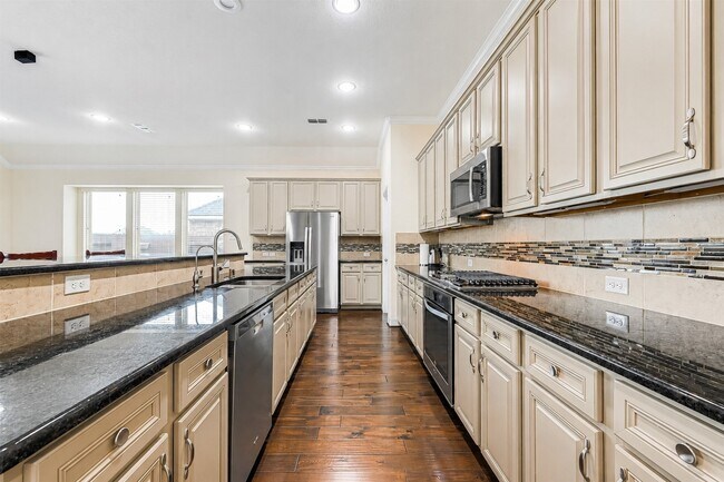 Building Photo - 1722 Dominion Heights Ln