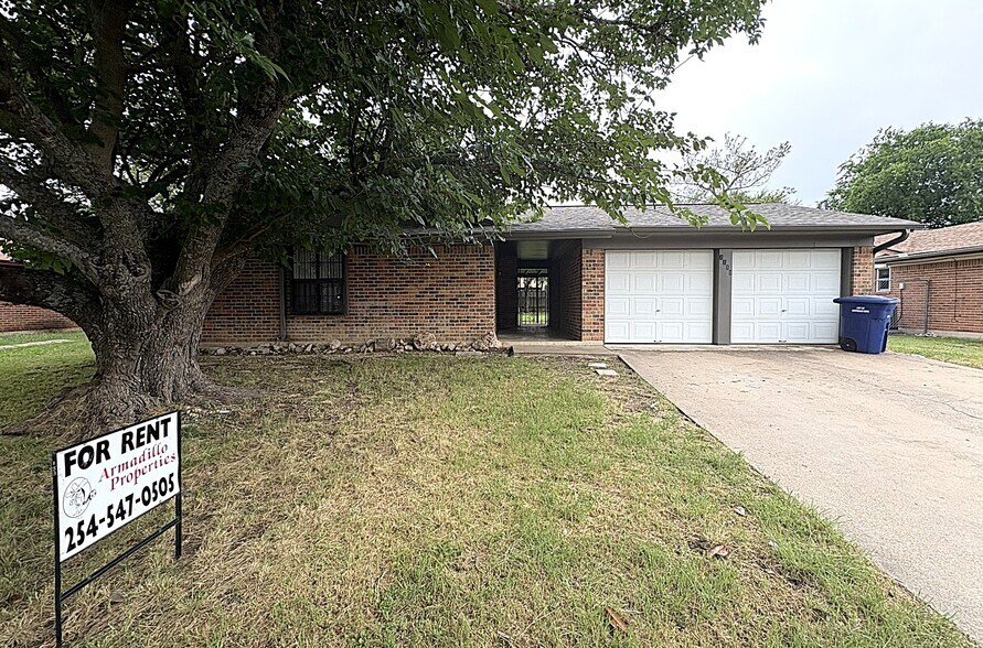 Primary Photo - 1119 Rhonda Lee St