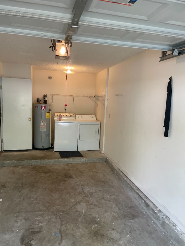 Building Photo - 11305 Lake Mandarin Cir E