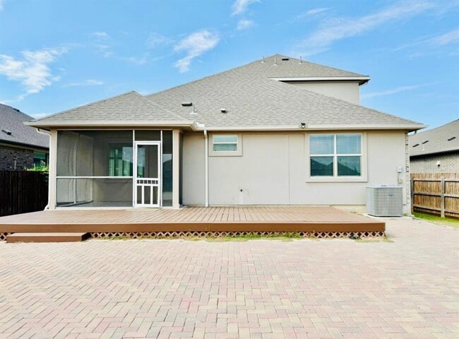 Building Photo - 18321 Anicio Gallo Dr