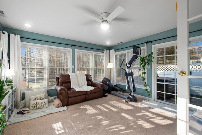 Building Photo - 49 Humphreys Dr