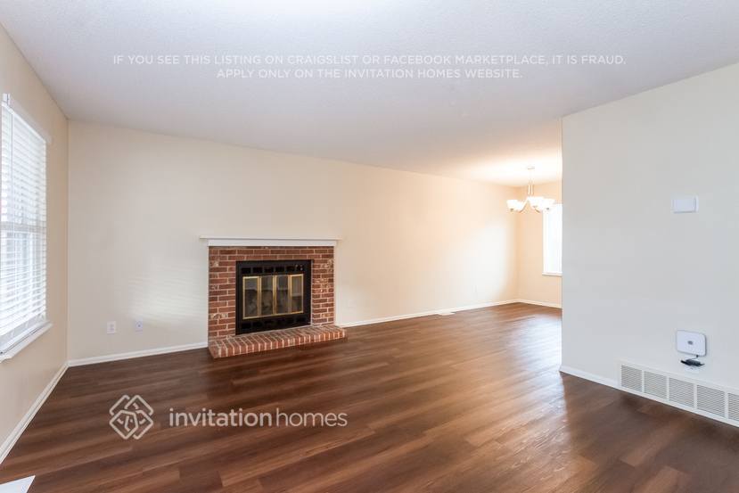 Building Photo - 6575 Glade Park Dr