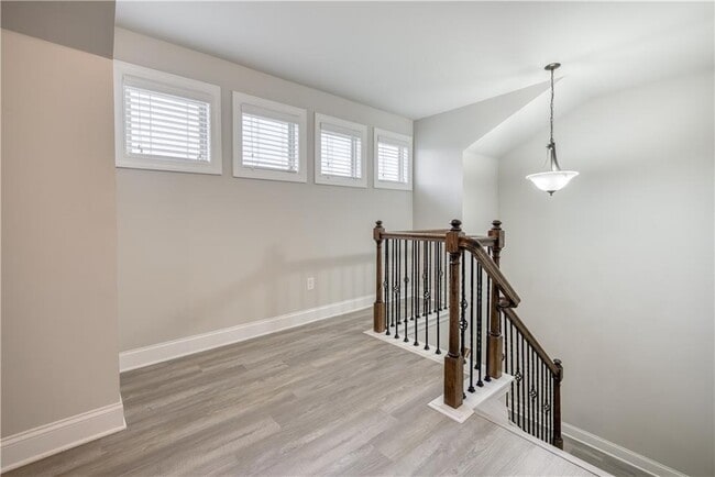 Building Photo - 428 Meadow Vista Ln