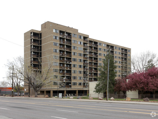 Mountain Towers and Elliot Cottages - 1212 S Federal Blvd Denver CO ...