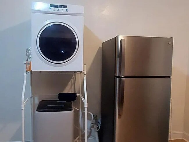 Building Photo - Charming 3BR House in Philadelphia