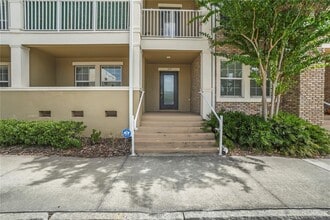 Building Photo - 717 N Rome Ave