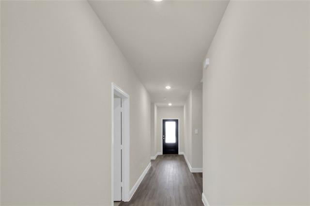 Building Photo - 511 Weller Rd