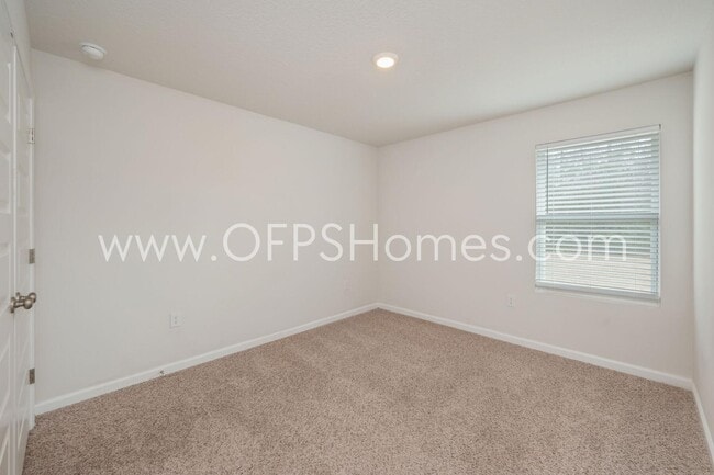 Building Photo - 6705 Sarah Ann Way