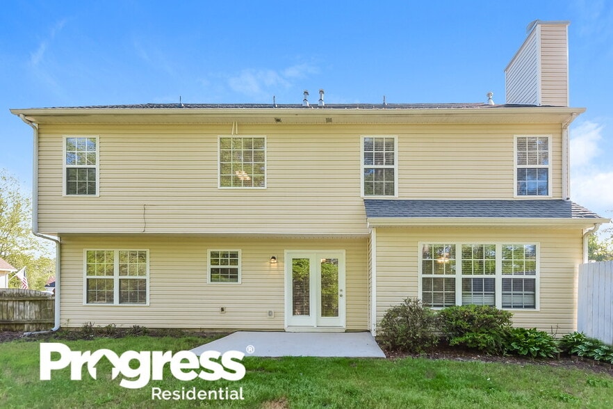 Building Photo - 2521 Meadow Pond Trail SW