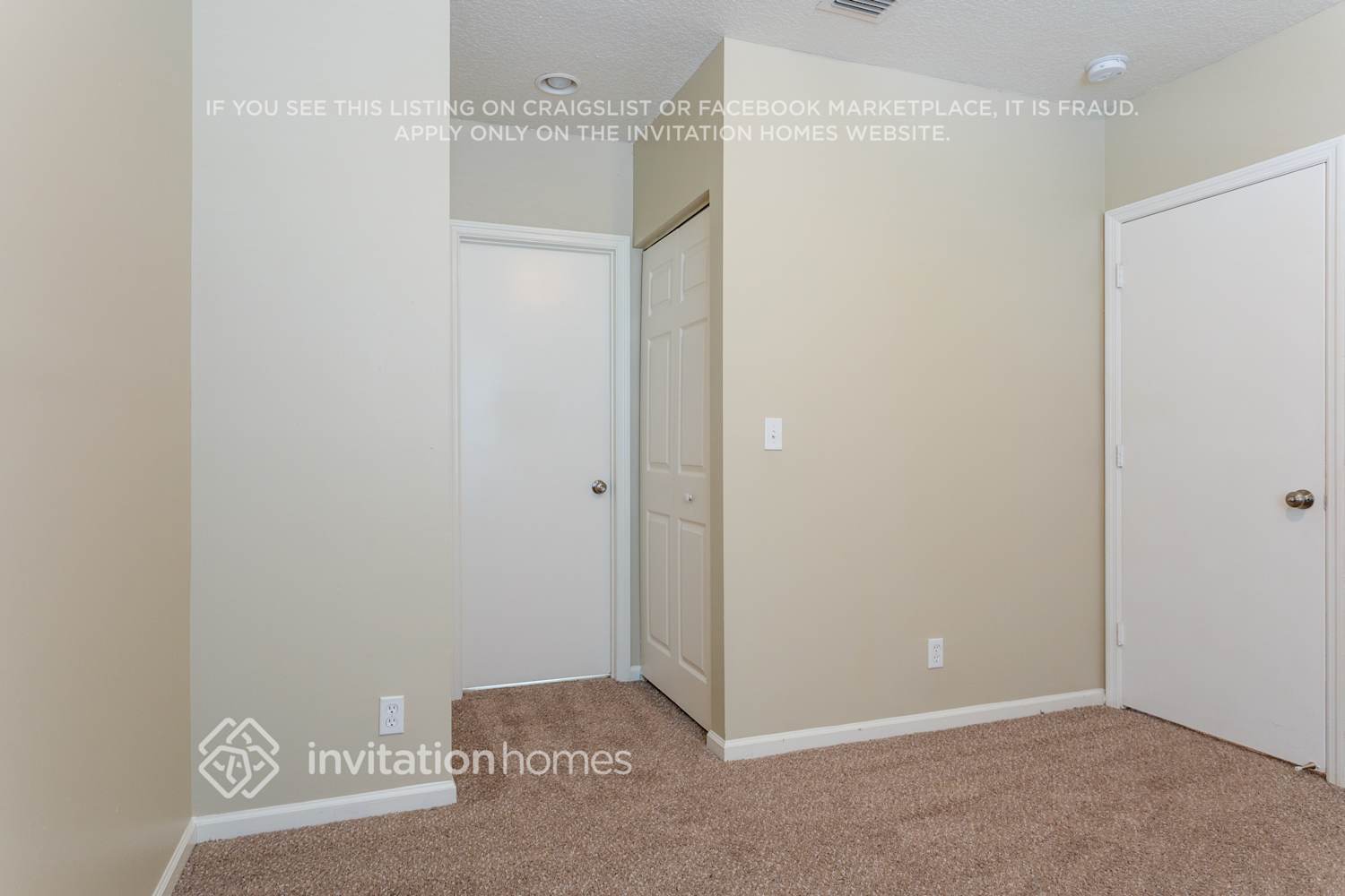Building Photo - 1250 W Magnolia Cir