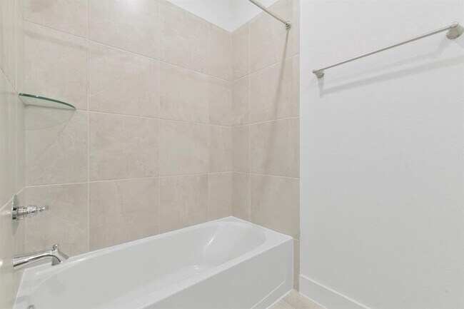 Building Photo - 21118 Garden Palm Dr