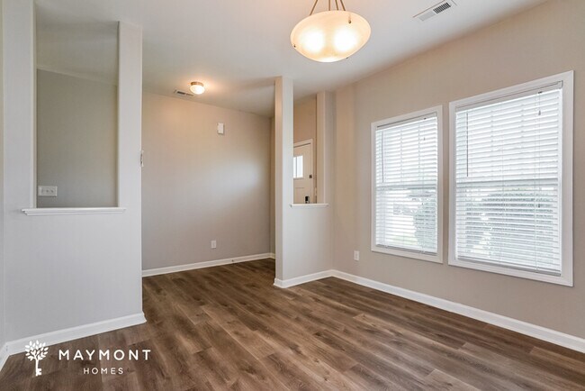 Building Photo - 234 Grovemere Ln
