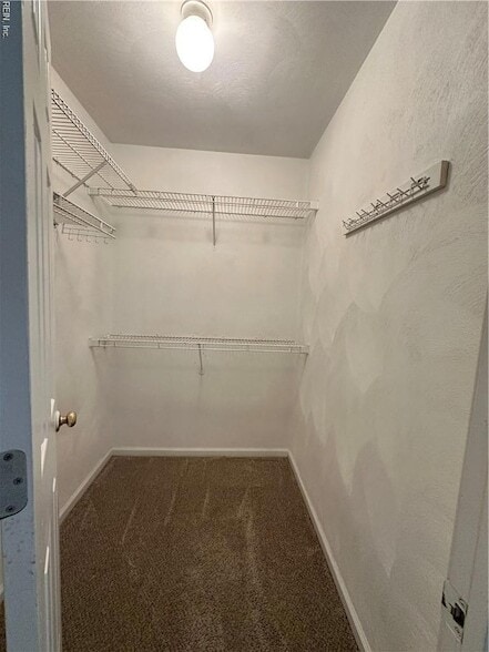 Building Photo - 4447 Rivermill Ct