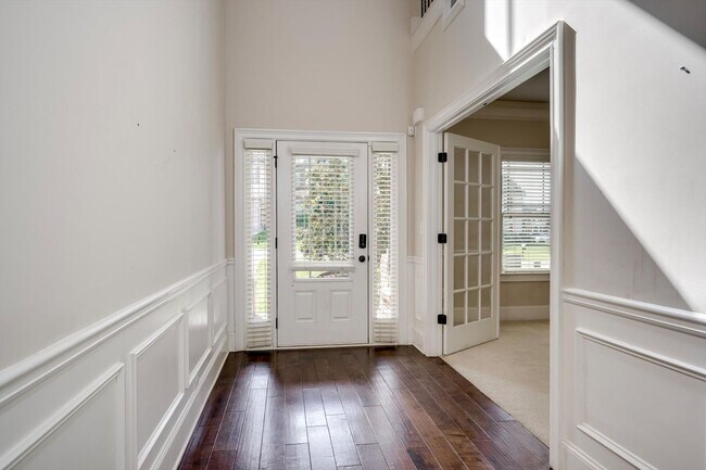 Building Photo - 542 Oconee Cir