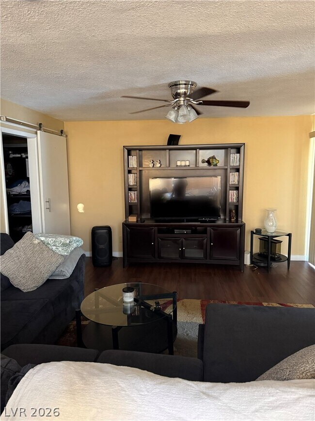 Building Photo - 163 Coventry Dr